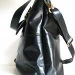 Leather Handbag Buckle Tote..