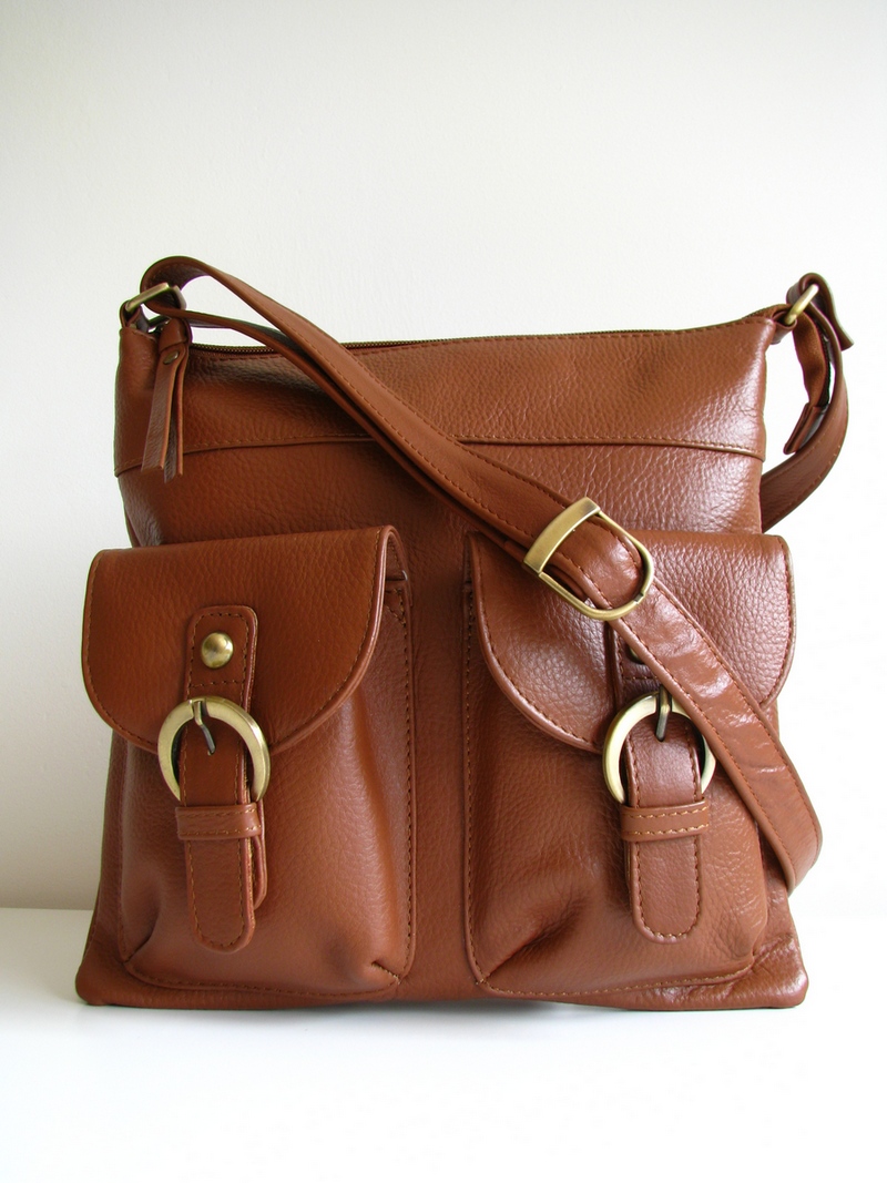 Brown Leather Pocket Messenger Bag